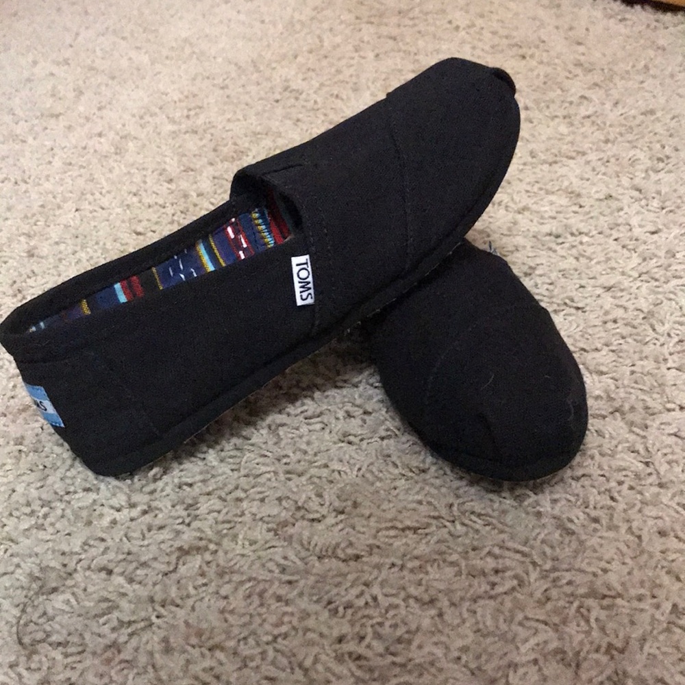 TOMS slip on shoes